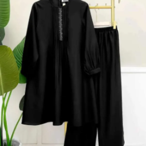 Exquisite Butter Silk Western Multicolor 2 piece Dress Precision Crafted Shirt &amp; Pant Set with Premium Finishing