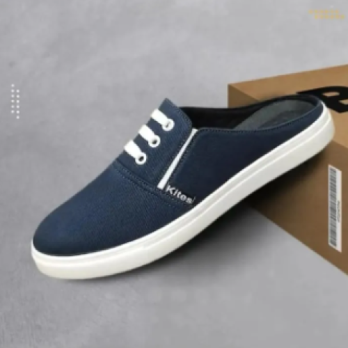 Mens Fashionable Exclusive Sneakers Converse shoe for Men